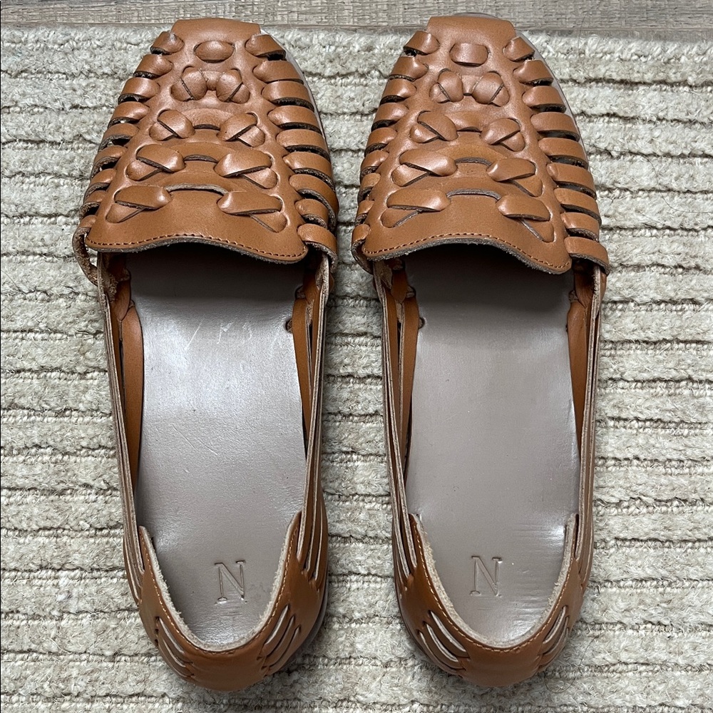 Nisolo Tan Woven Leather Huarache Flats - Picture 3 of 15